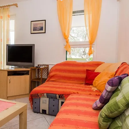 Jadranka Apartment Razanj